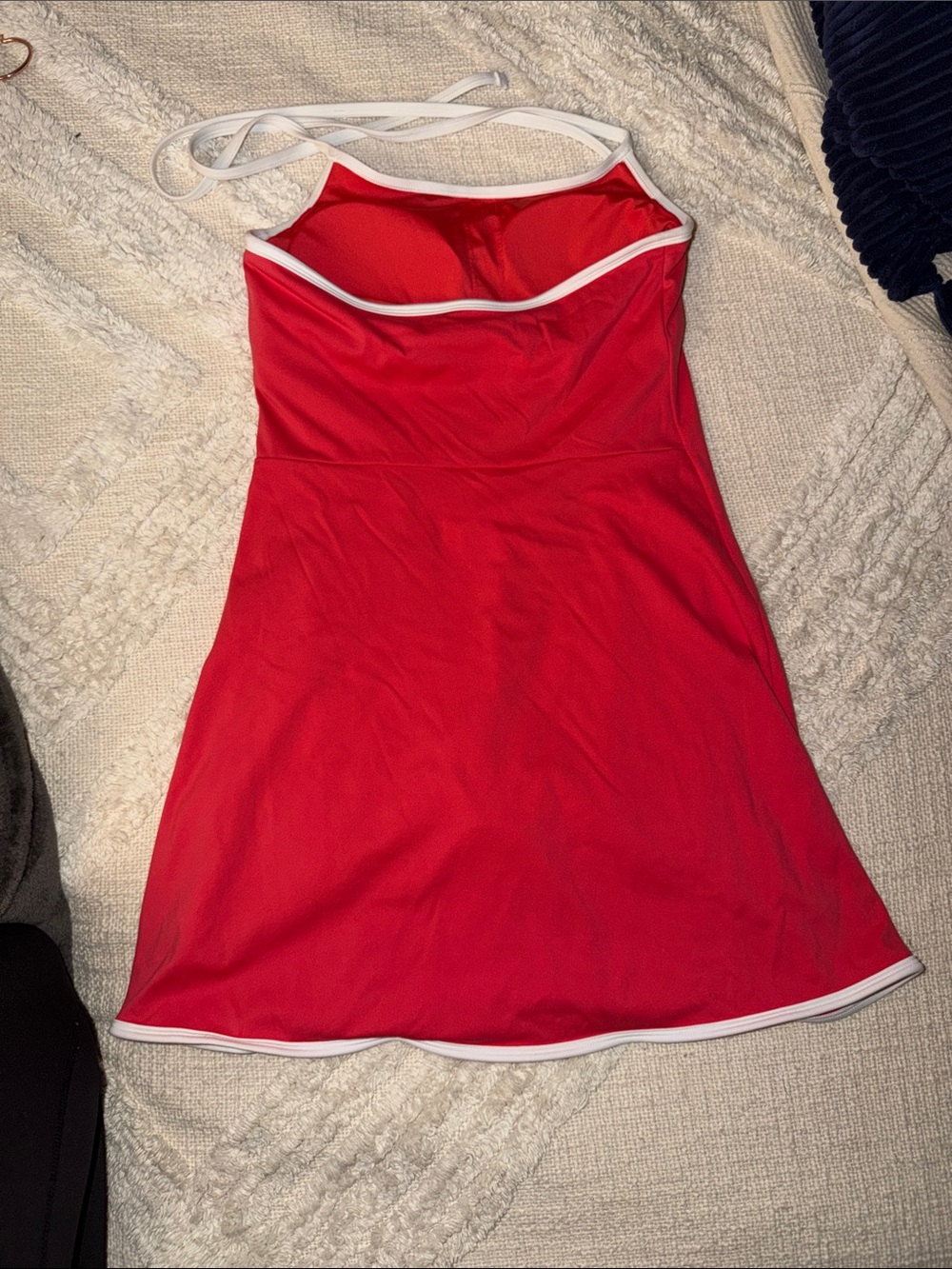 ALO Yoga Red Tennis Dress with White Trim - Picture 3 of 3